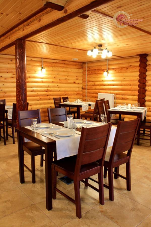 Sokolyne Gnizdo Hotell Korostov Exteriör bild