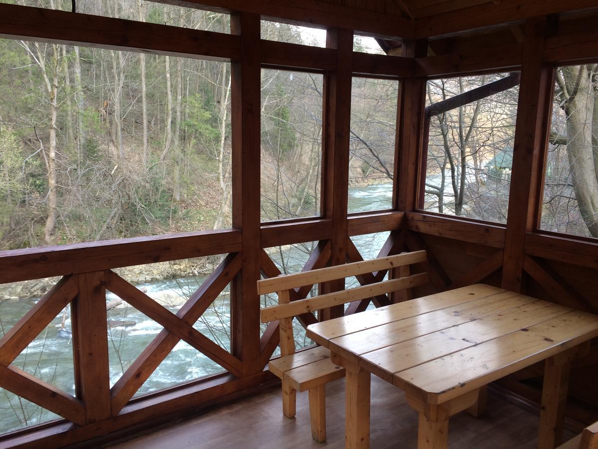 Sokolyne Gnizdo Hotell Korostov Exteriör bild